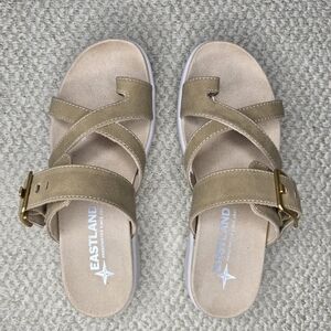 Eastland Women's Brown Slide Sandals